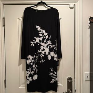 INC black 👗
